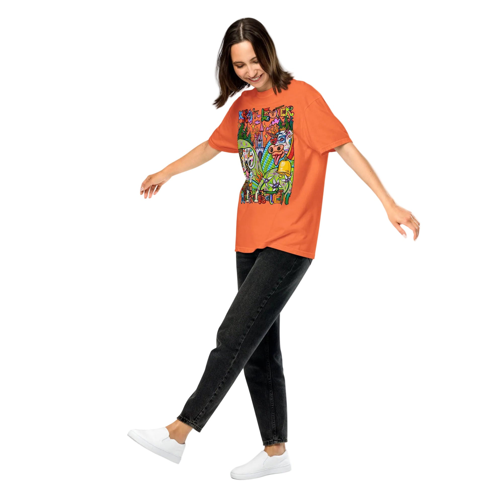 Alpenprotein Psychedelic T-Shirt, Damenmodell, Rostorange, Frontansicht in Bewegung