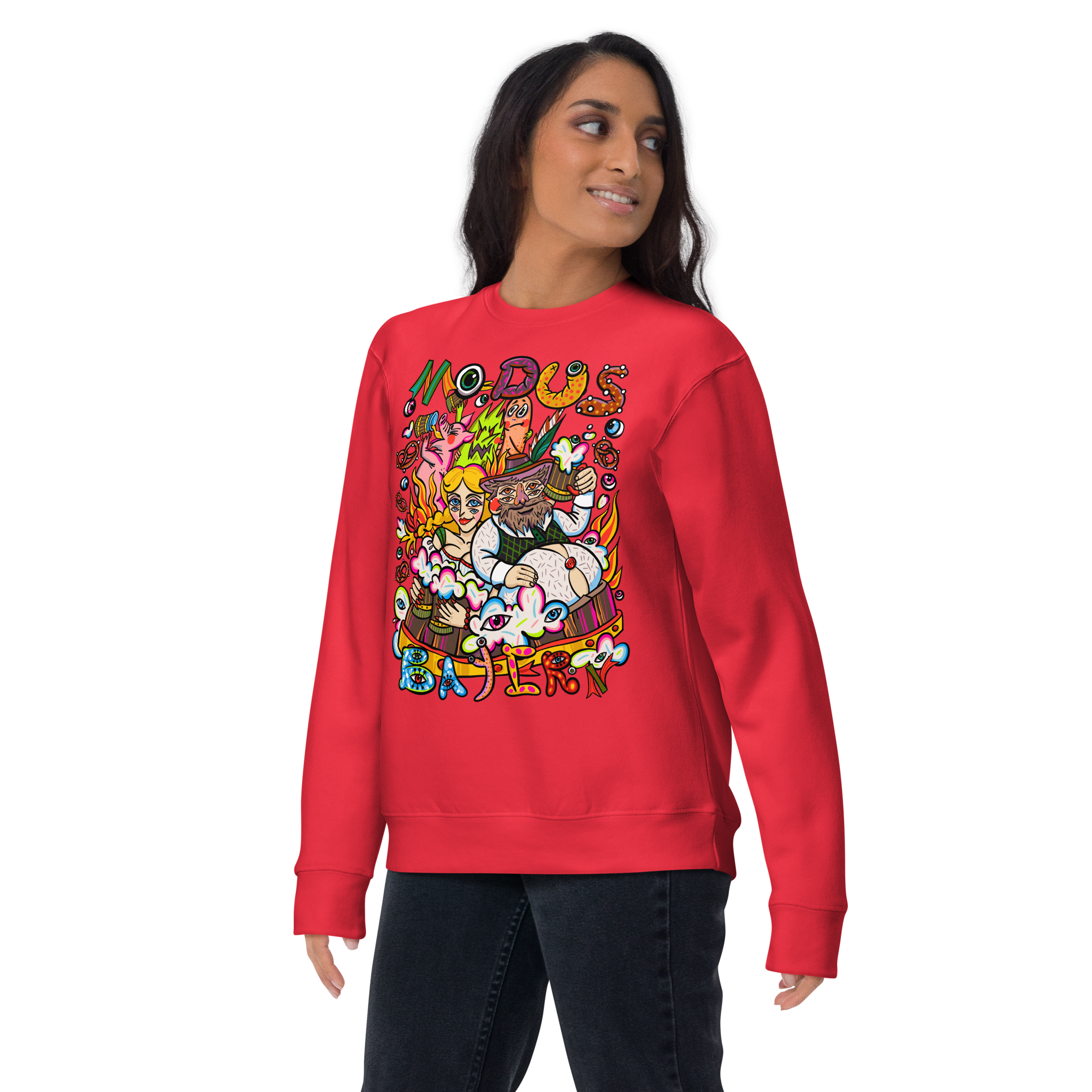 Modus Bayern Psychedelic Sweatshirt in Rot, getragen von einem Damenmodell in Dreiviertelansicht